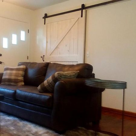 Cabool Cottage Екстериор снимка