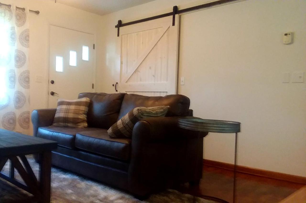 Cabool Cottage Екстериор снимка